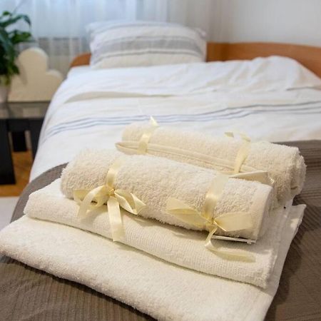 Dora Apartment Nis Ngoại thất bức ảnh
