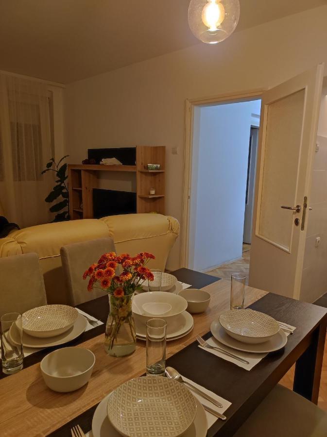 Dora Apartment Nis Ngoại thất bức ảnh